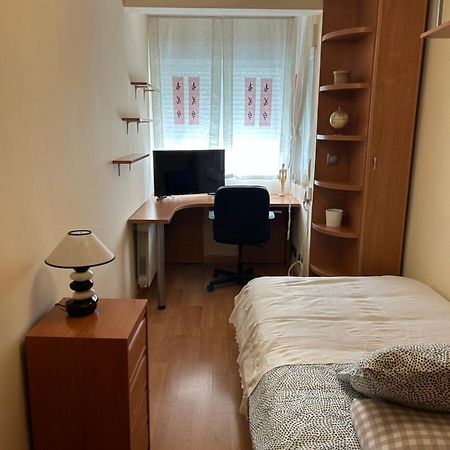 Comoda Habitacion Individual Madrid Kültér fotó