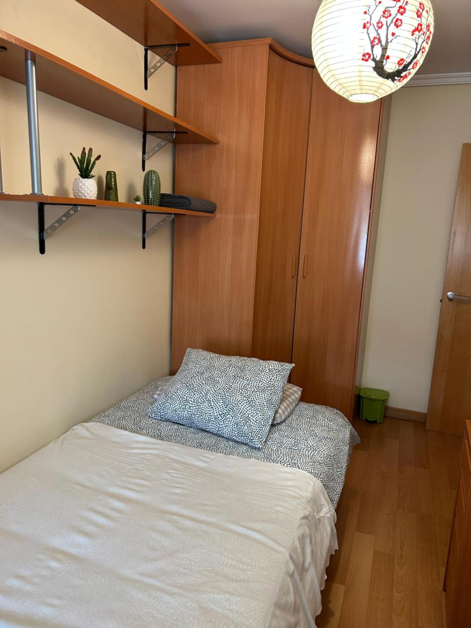 Comoda Habitacion Individual Madrid Kültér fotó